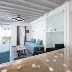 Hosting Moments Mykonos Town Apartment